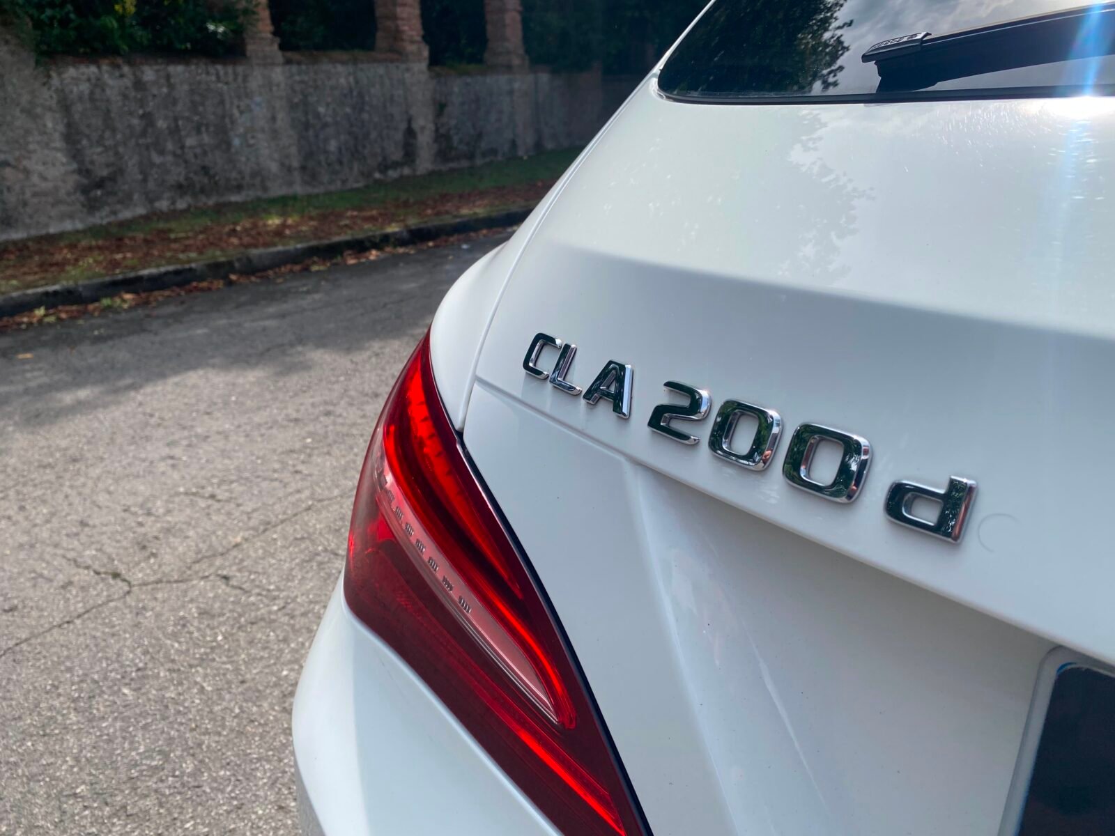 MERCEDES-BENZ CLA 200 D AMG SHOOTINGBRAKE