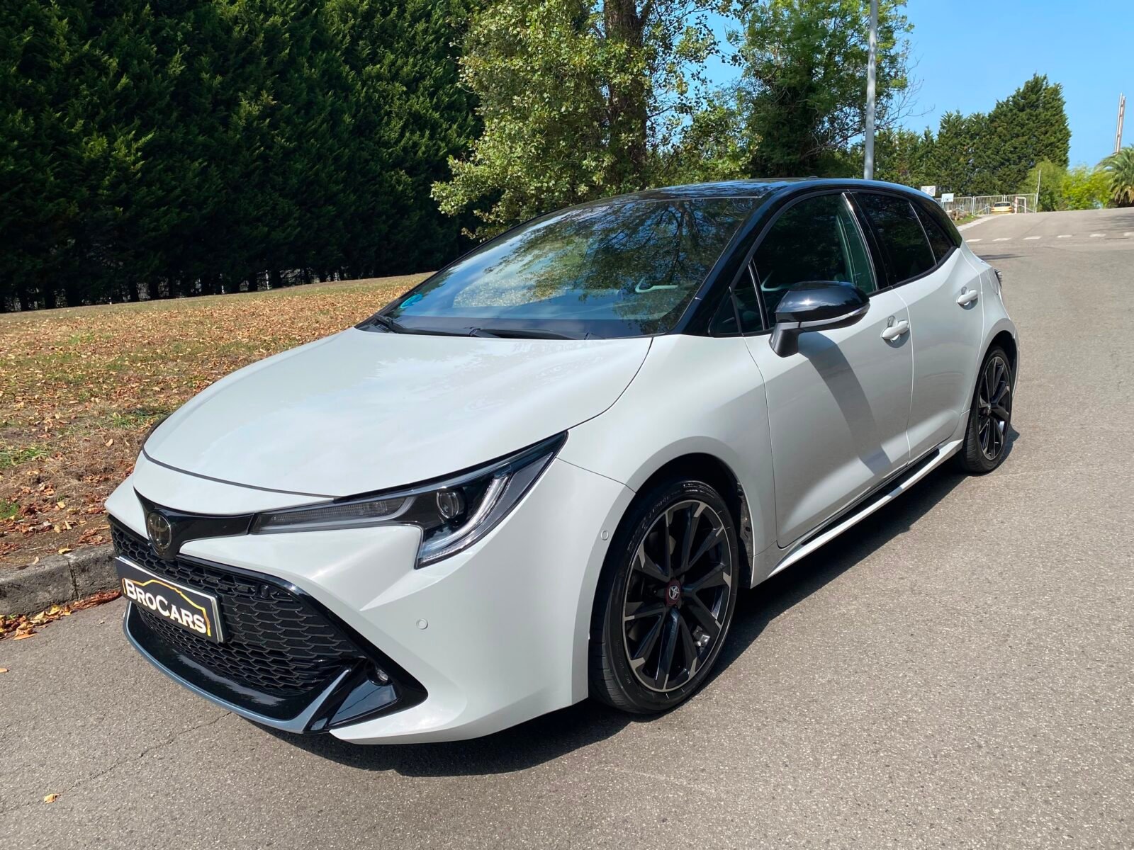 TOYOTA COROLLA 180h GRSPORT