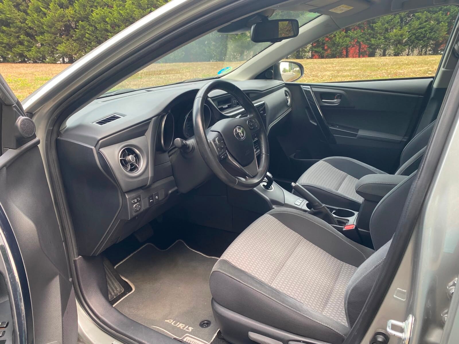 TOYOTA Auris 1.8 140h Hybrid Feel