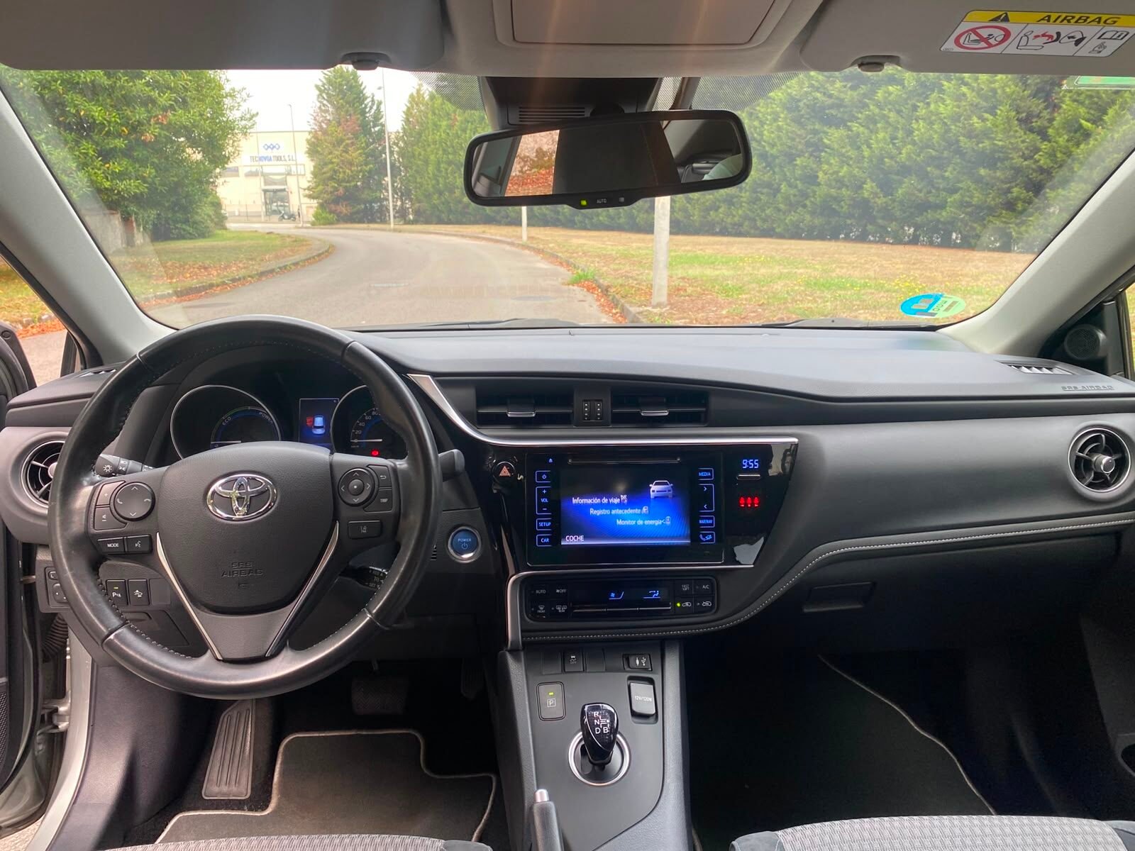 TOYOTA Auris 1.8 140h Hybrid Feel