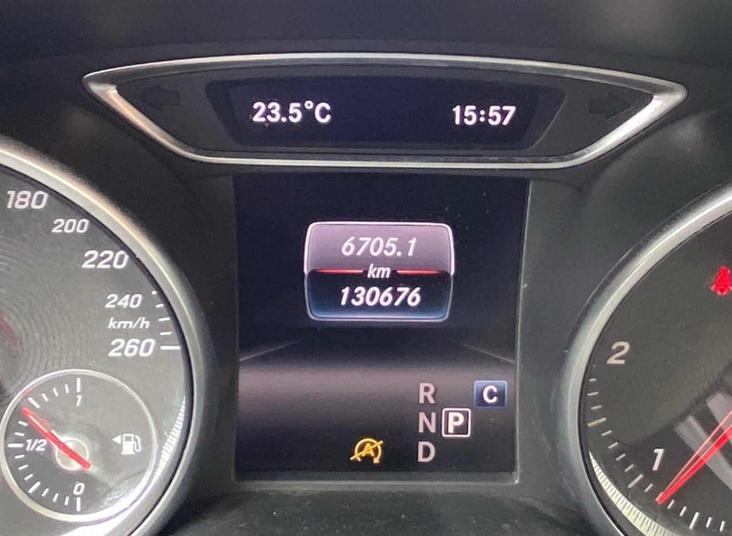 MERCEDES-BENZ CLA 200 D AMG SHOOTINGBRAKE