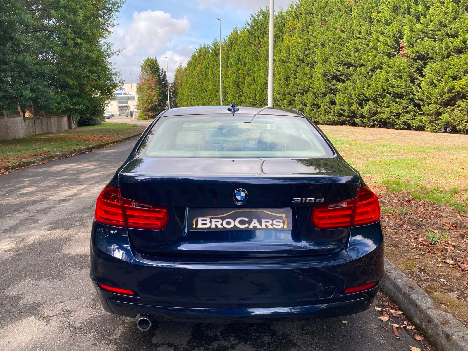 BMW 318D AUTO