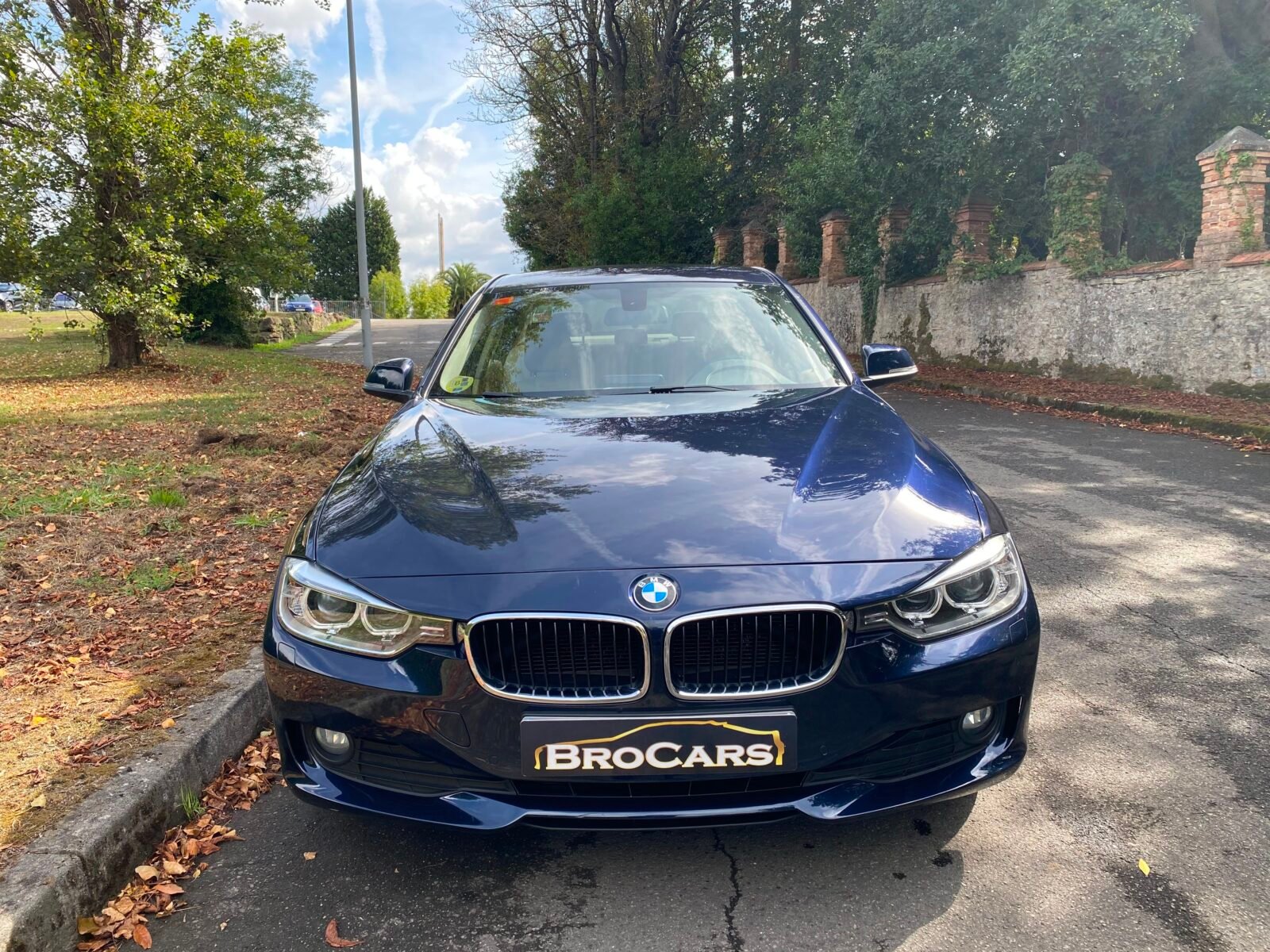 BMW 318D AUTO