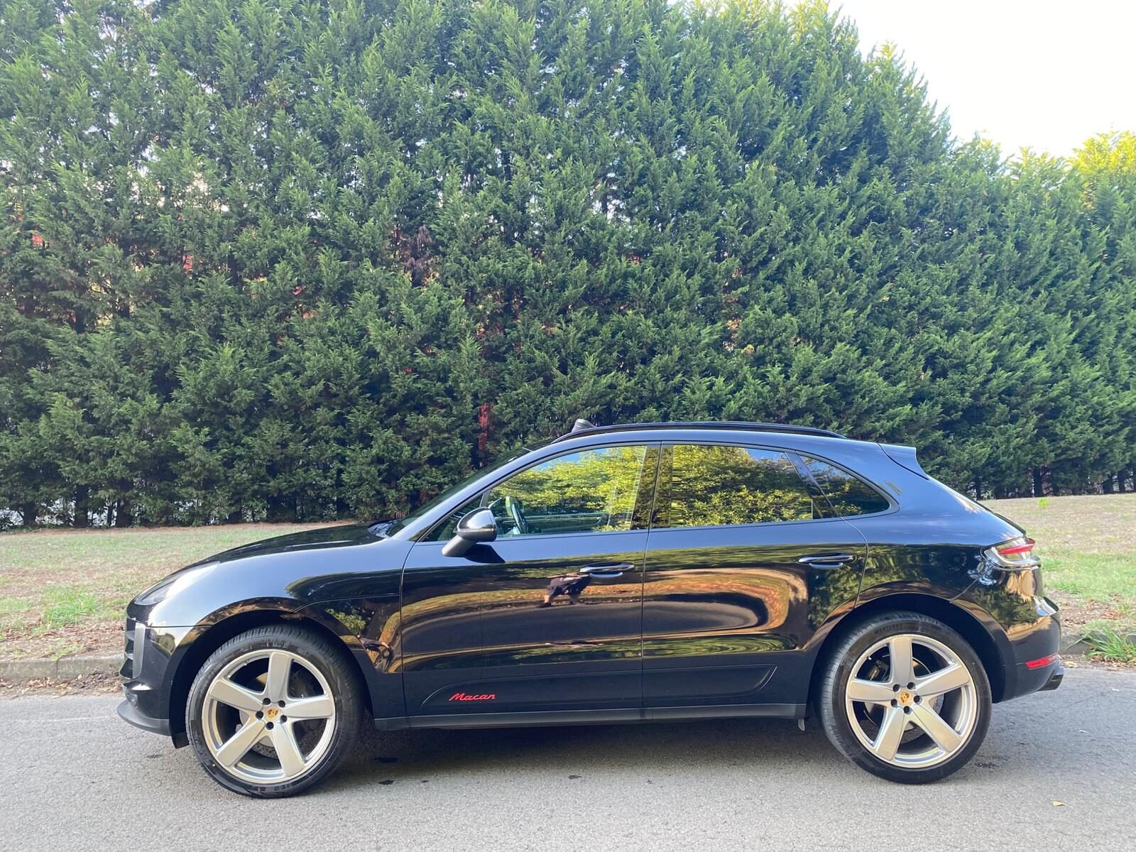 PORSCHE Macan 2.0T
