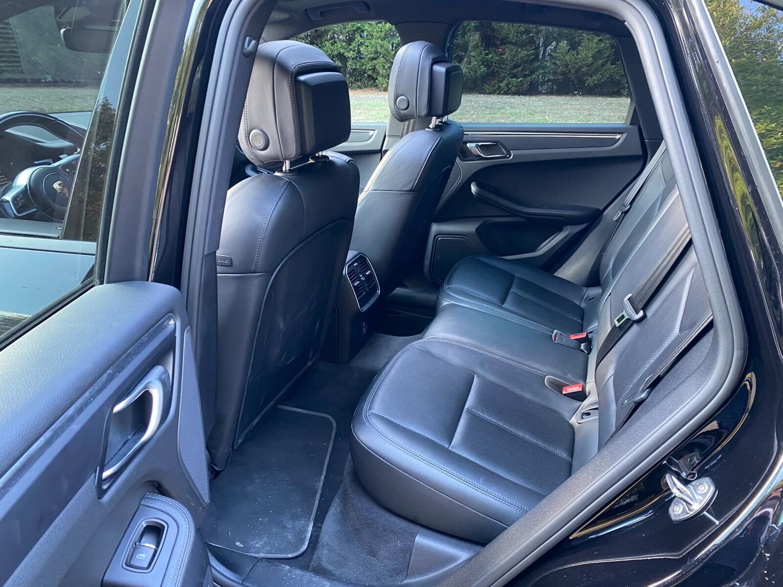 PORSCHE Macan 2.0T
