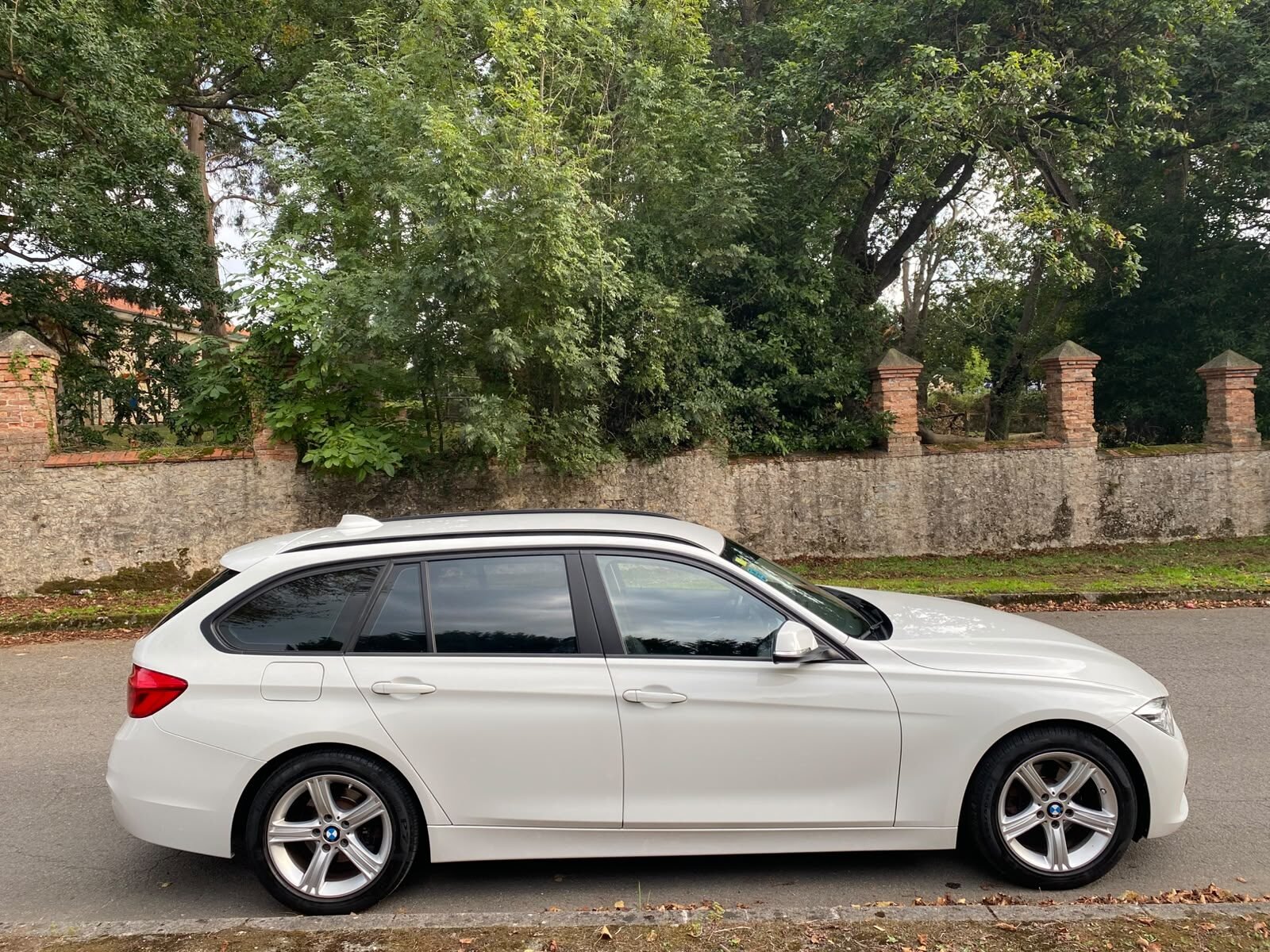 BMW 318D TOURING